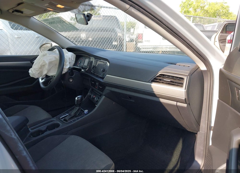 2019 VOLKSWAGEN JETTA 1.4T R-LINE/1.4T S/1.4T SE VIN: 3VWC57BU8KM075405