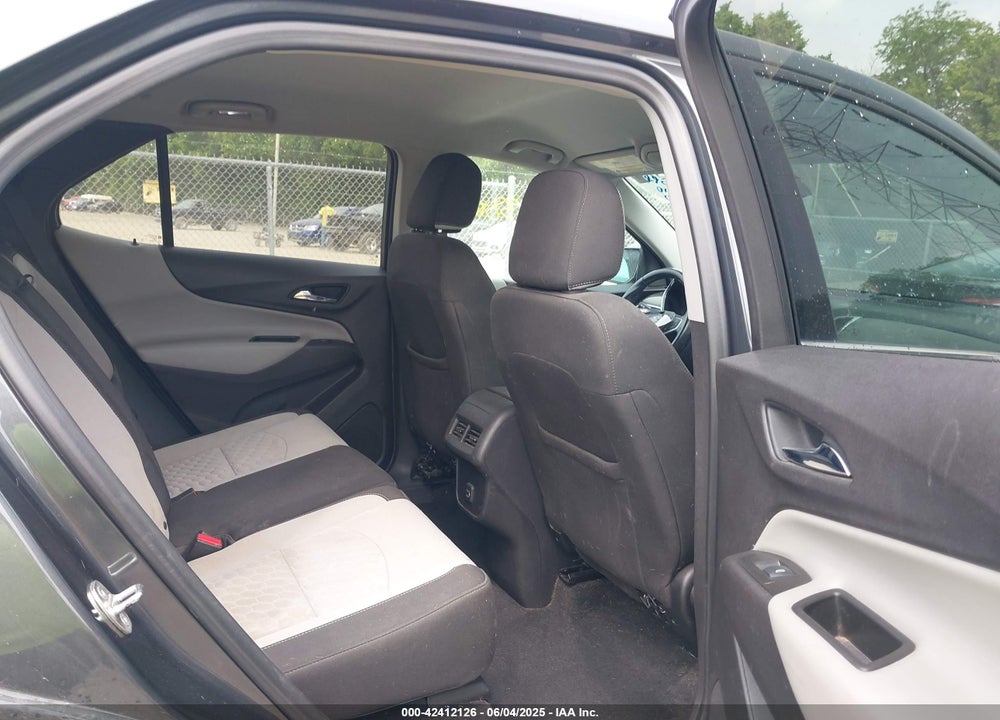 2019 CHEVROLET EQUINOX VIN: 3GNAXKEV4KS644927