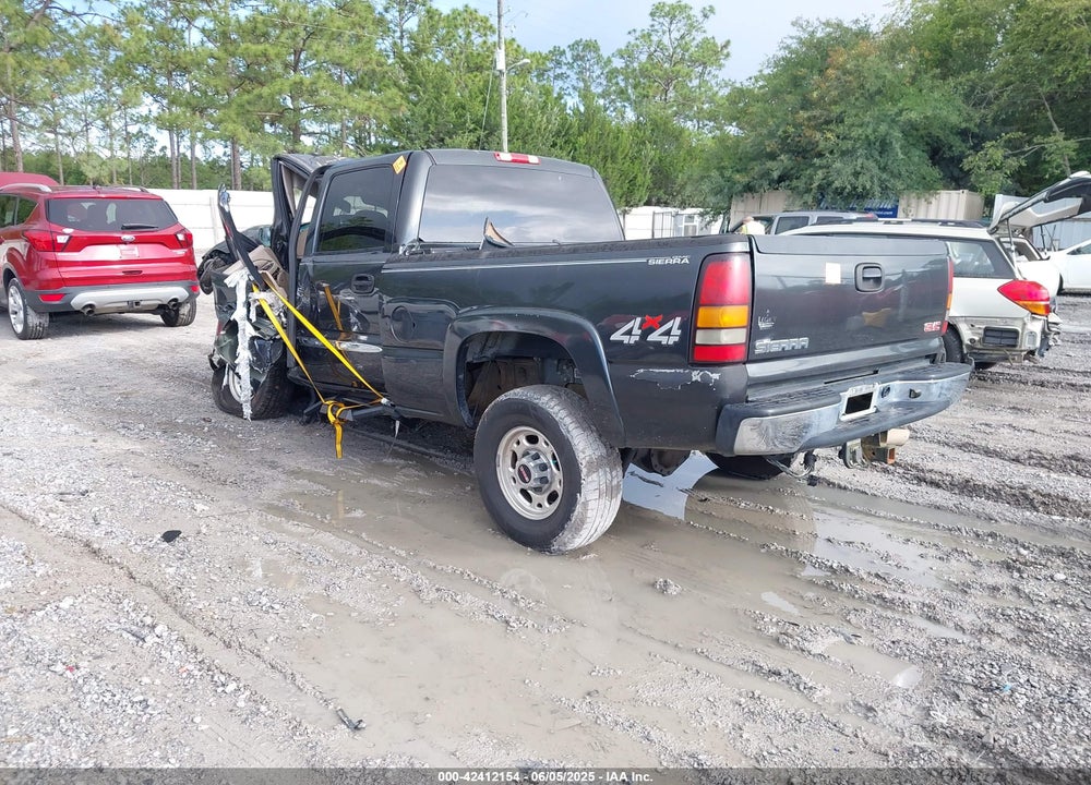 2005 GMC SIERRA 2500HD SLT VIN: 1GTHK23265F882379