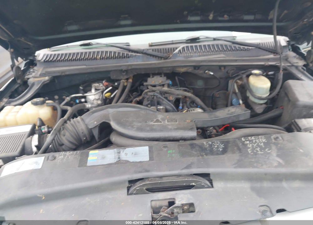 2002 CADILLAC ESCALADE STANDARD VIN: 1GYEK63N92R181764