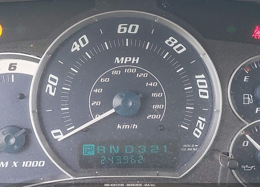 2002 CADILLAC ESCALADE STANDARD VIN: 1GYEK63N92R181764