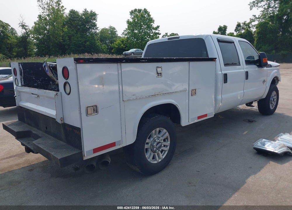 2011 FORD F-350 XL VIN: 1FT8W3BT8BED02426
