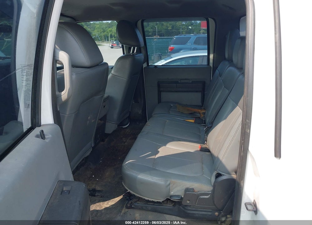 2011 FORD F-350 XL VIN: 1FT8W3BT8BED02426