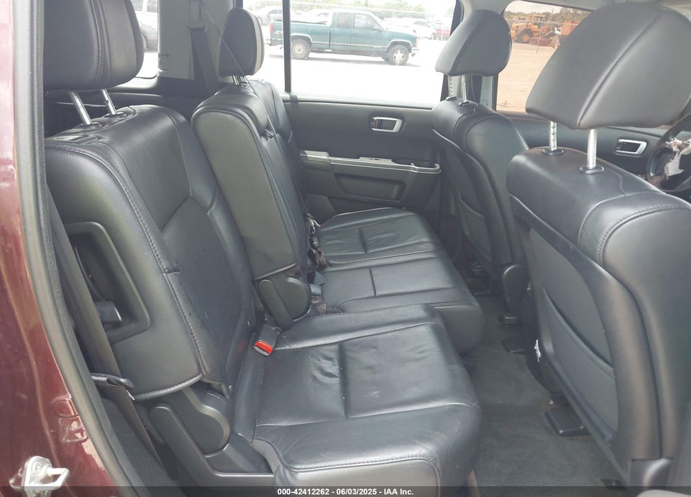 2014 HONDA PILOT VIN: 5FNYF3H51EB008989