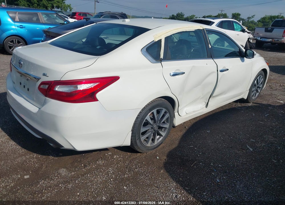 2017 NISSAN ALTIMA VIN: 1N4AL3AP1HC151535