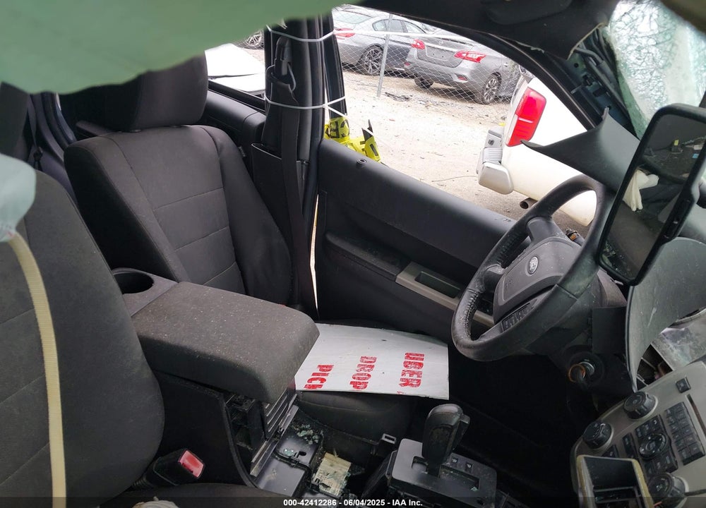 2010 FORD ESCAPE VIN: 1FMCU0DG9AKC16519