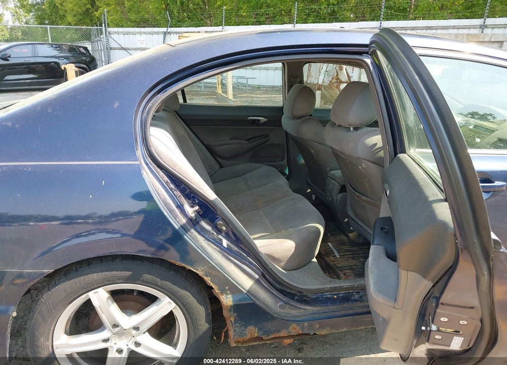 2006 HONDA CIVIC VIN: 1HGFA16506L117117