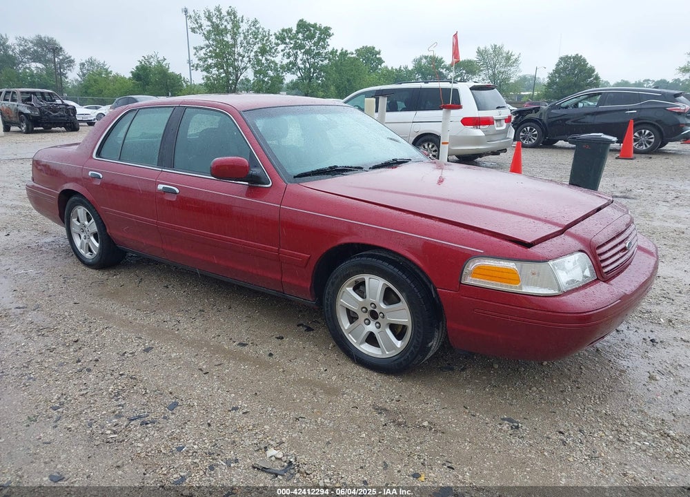 2003 FORD CROWN VICTORIA LX VIN: 2FAFP74W93X161486