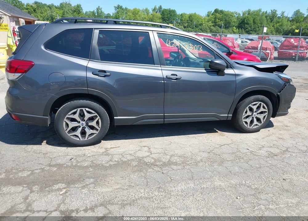 2022 SUBARU FORESTER VIN: JF2SKAEC2NH436970