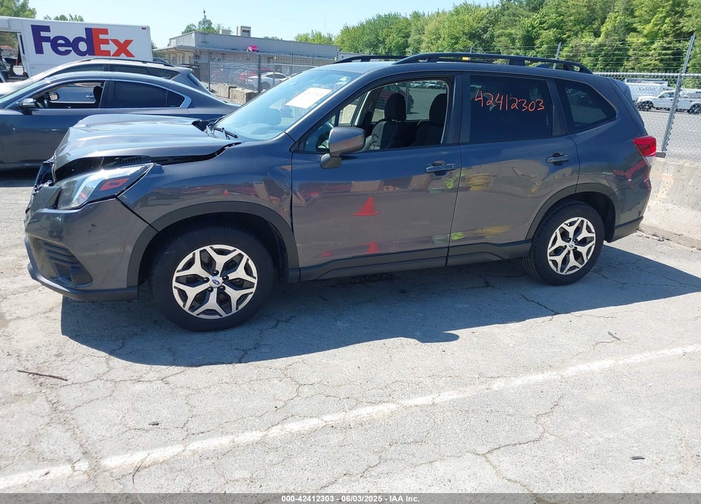 2022 SUBARU FORESTER VIN: JF2SKAEC2NH436970