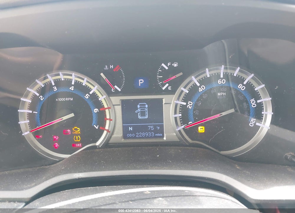 2016 TOYOTA 4RUNNER VIN: JTEZU5JR5G5110136