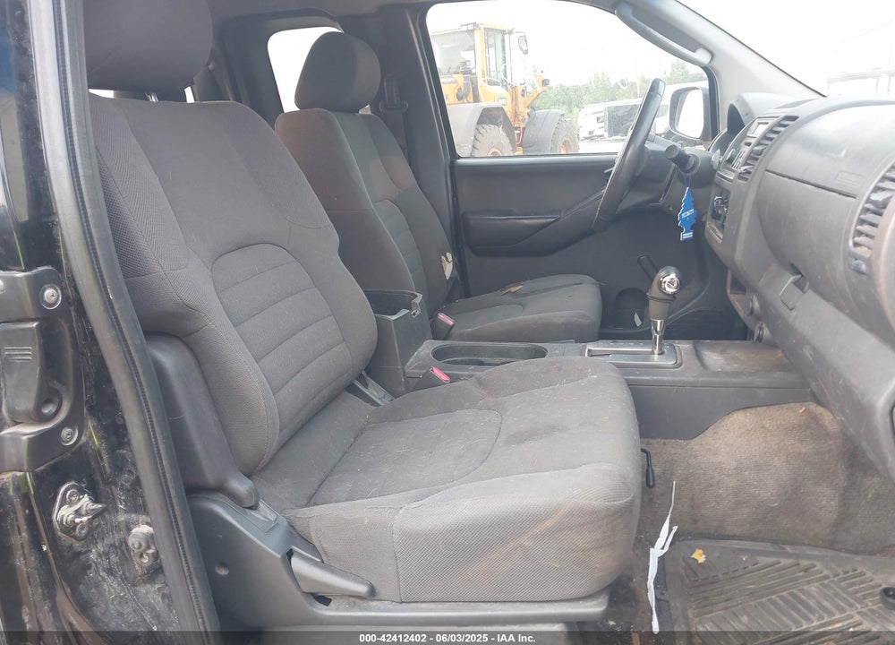 2005 NISSAN FRONTIER XE VIN: 1N6BD06TX5C447131