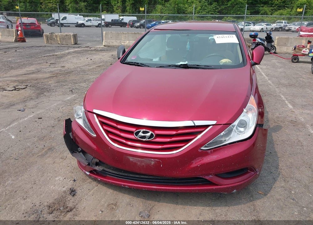 2011 HYUNDAI SONATA VIN: 5NPEB4AC5BH131589