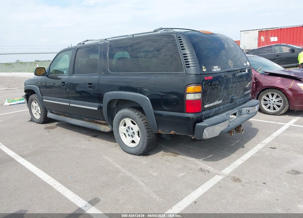 2005 CHEVROLET SUBURBAN 1500 LT VIN: 1GNFK16Z45J189938