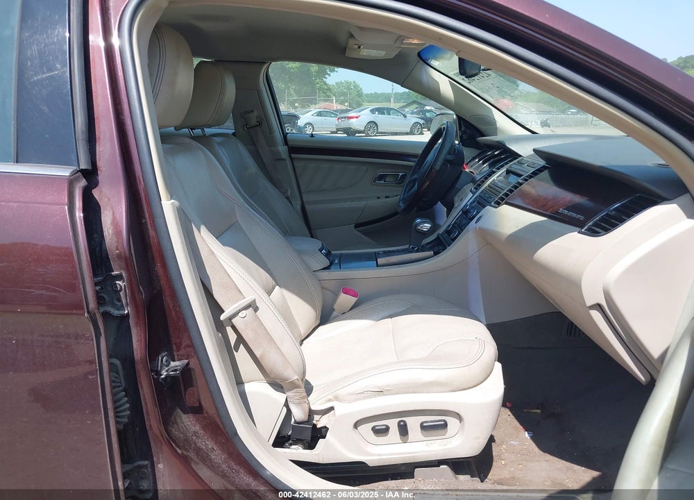 2010 FORD TAURUS VIN: 1FAHP2FW4AG105483