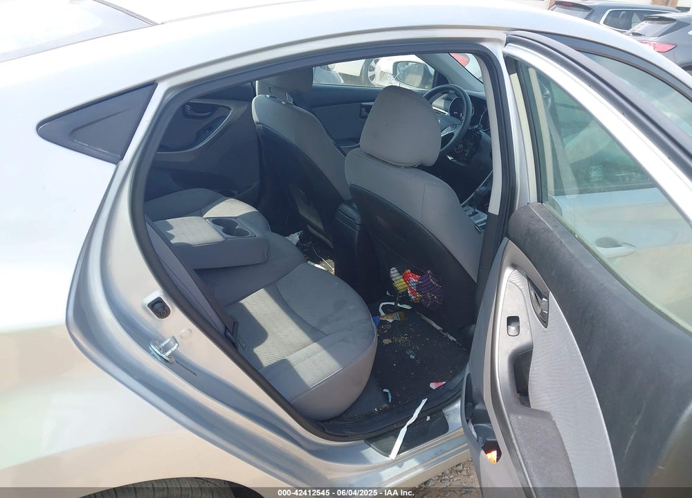 2013 HYUNDAI ELANTRA VIN: 5NPDH4AE1DH368529