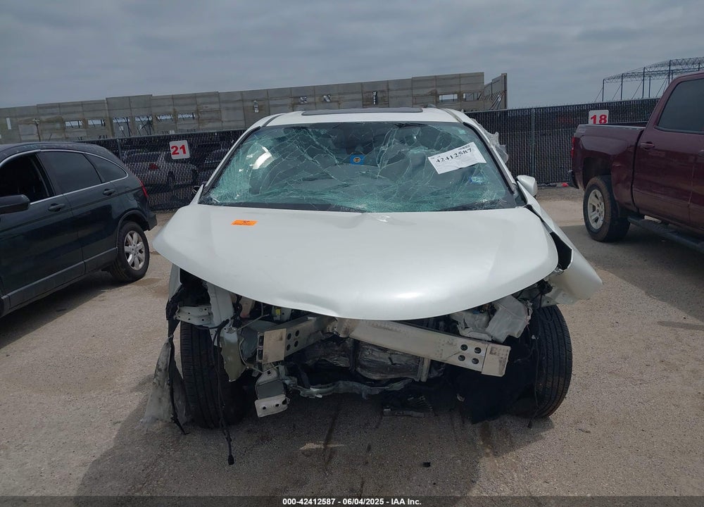 2021 TOYOTA SIENNA VIN: 5TDYRKEC9MS031404