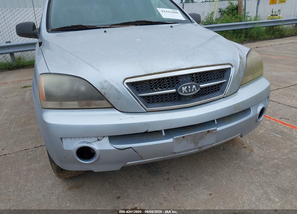 2005 KIA SORENTO VIN: KNDJC733455398687