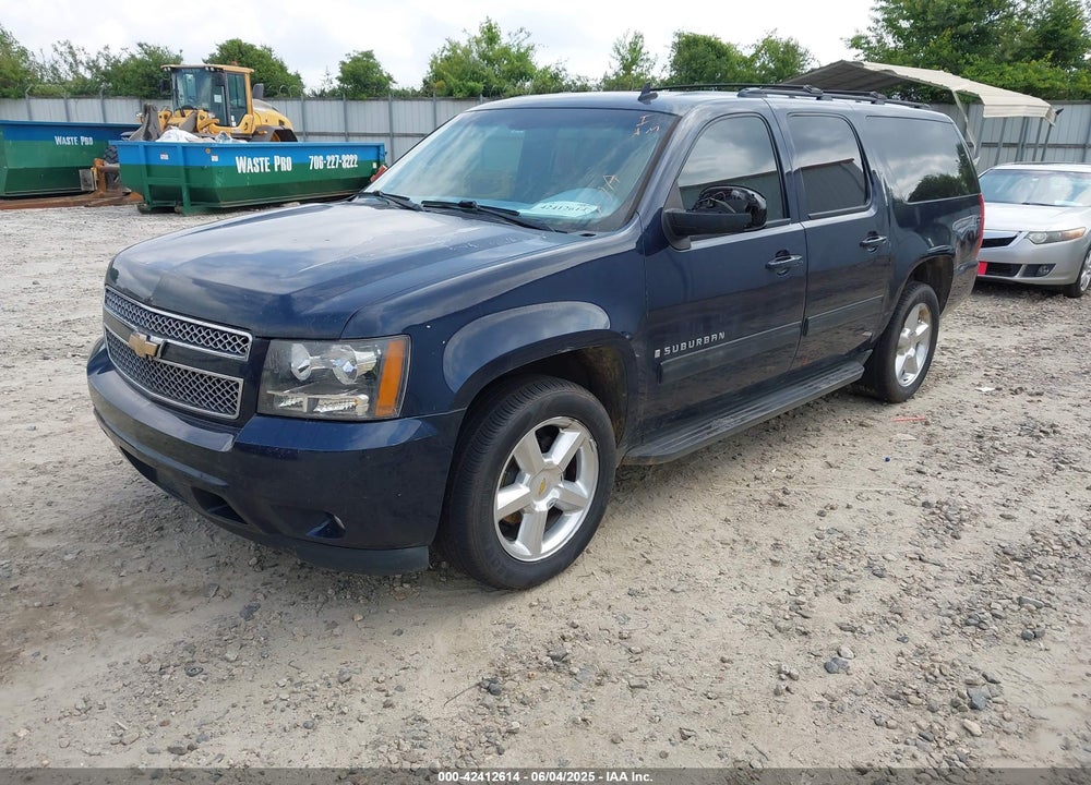 2009 CHEVROLET SUBURBAN VIN: 1GNFC260X9R257882