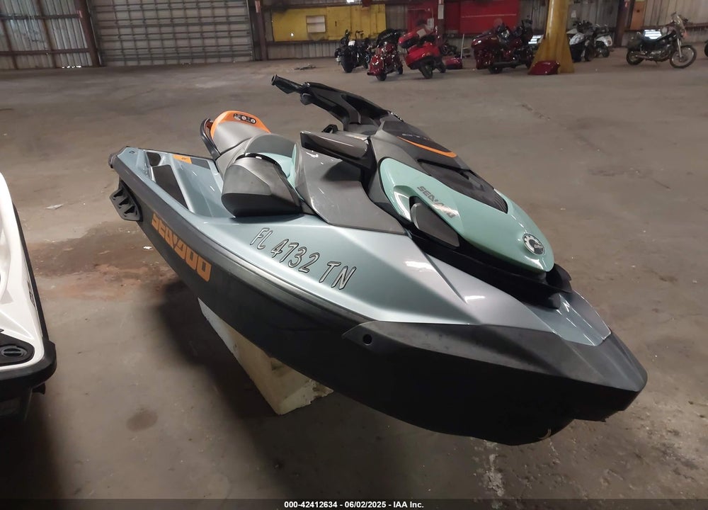 2023 SEA DOO GTI VIN: YDV97513E323