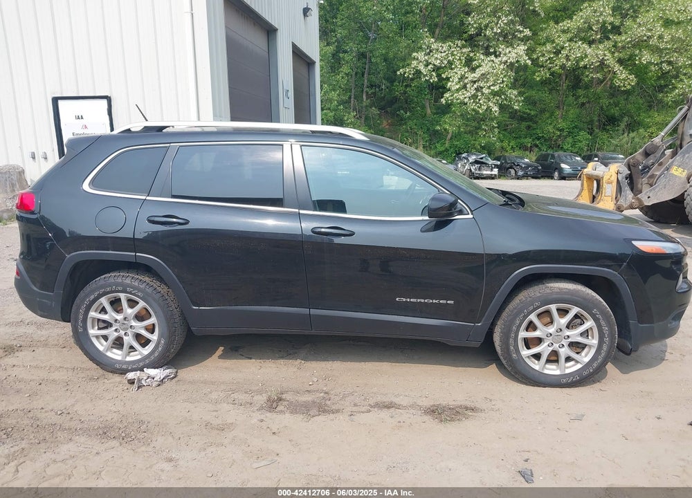 2014 JEEP CHEROKEE VIN: 1C4PJMCB6EW281936