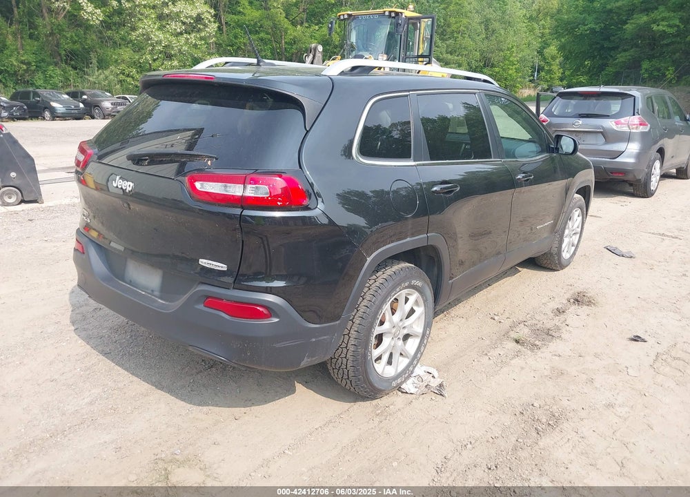 2014 JEEP CHEROKEE VIN: 1C4PJMCB6EW281936