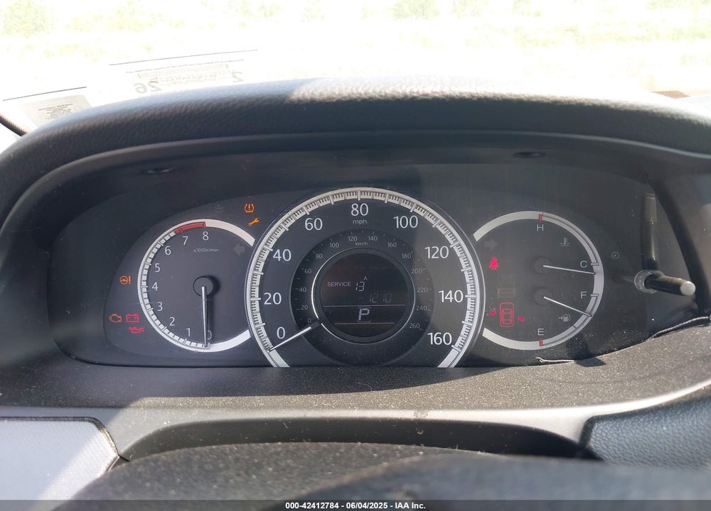 2014 HONDA ACCORD VIN: 1HGCR2F32EA179922