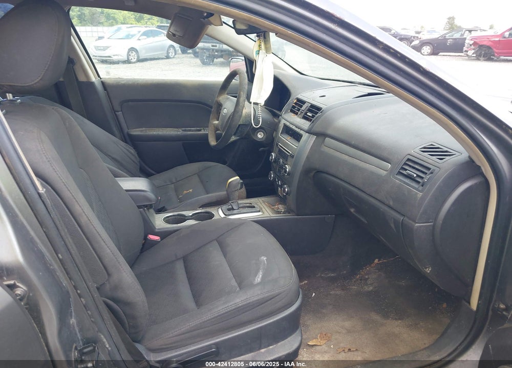 2010 FORD FUSION SE VIN: 3FAHP0HA0AR390424