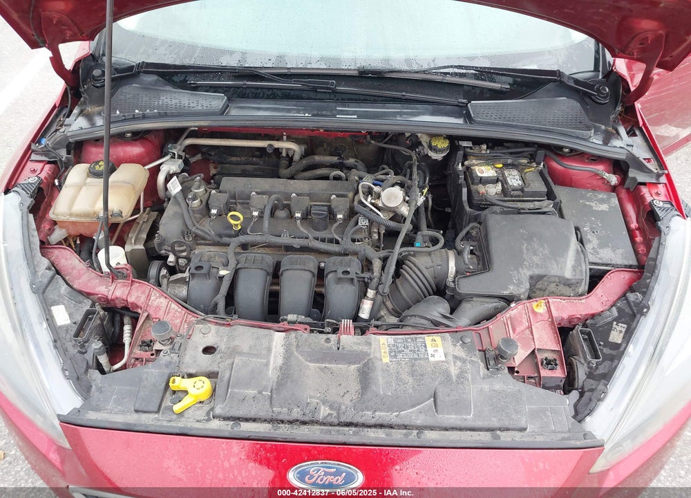 2016 FORD FOCUS VIN: 1FADP3K20GL361112