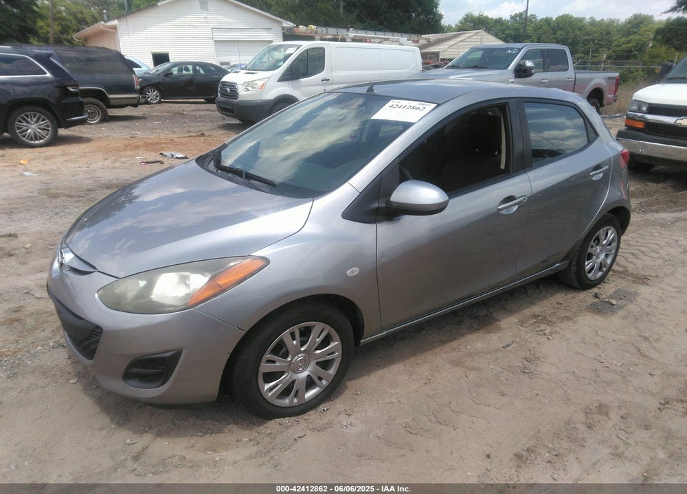 2014 MAZDA 2 SPORT VIN: JM1DE1KYXE0182051
