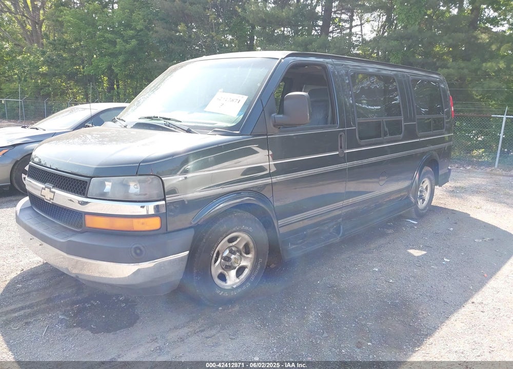 2003 CHEVROLET EXPRESS UPFITTER VIN: 1GBFG15X731183644