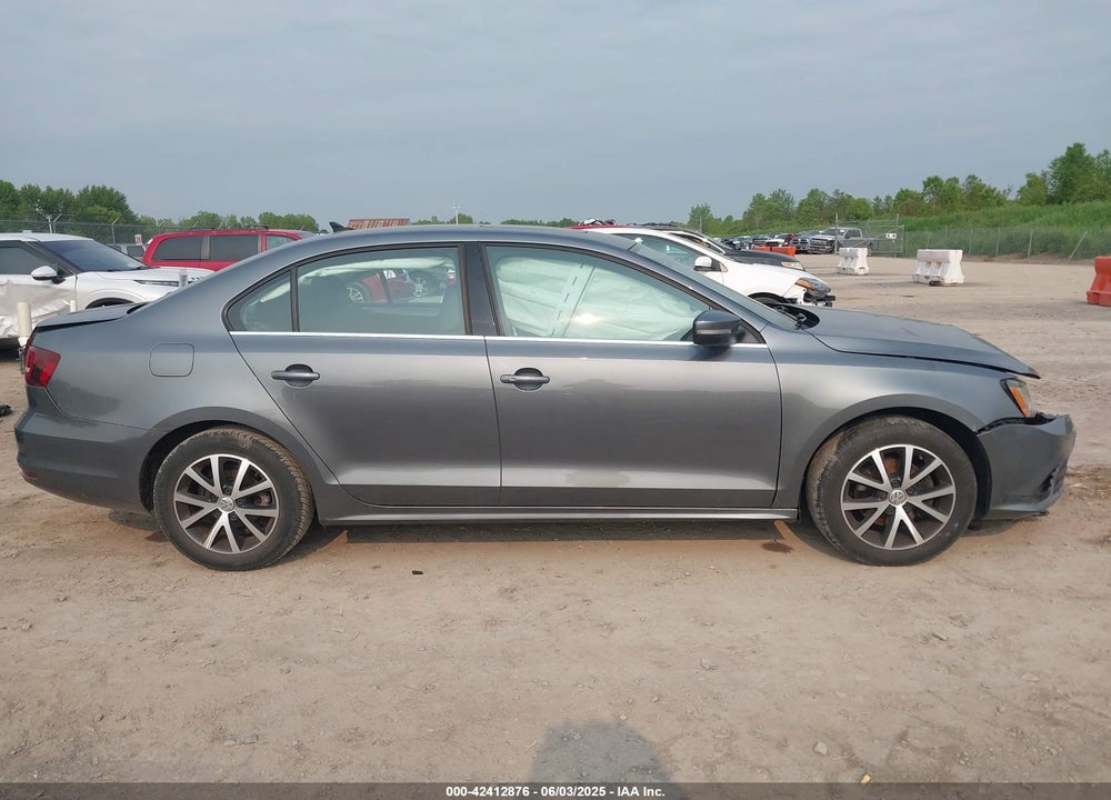 2018 VOLKSWAGEN JETTA 1.4T SE/1.4T WOLFSBURG EDITION VIN: 3VWDB7AJ5JM233198