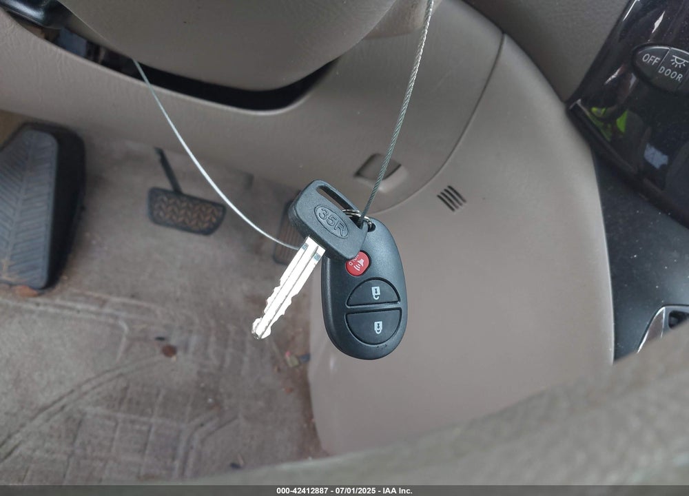 2005 TOYOTA SIENNA VIN: 5TDZA23C05S348309