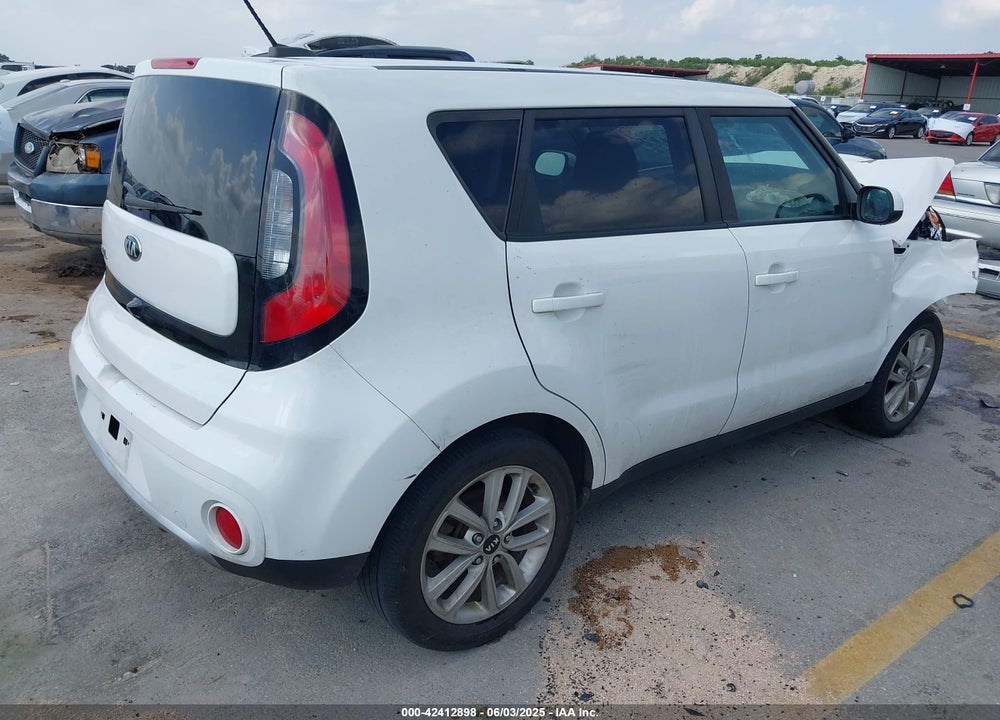2018 KIA SOUL VIN: KNDJP3A50J7904581