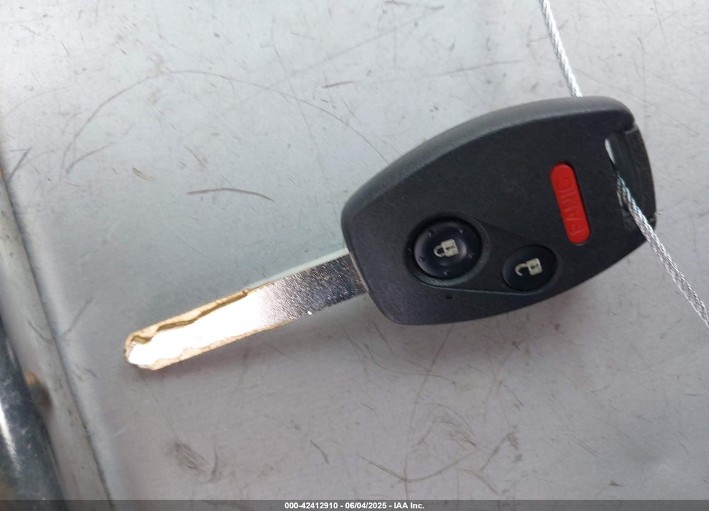 2012 HONDA FIT VIN: JHMGE8H39CC026580