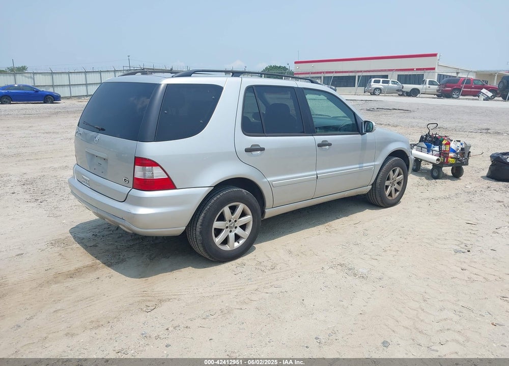 2002 MERCEDES-BENZ ML 320 VIN: 4JGAB54E52A342747