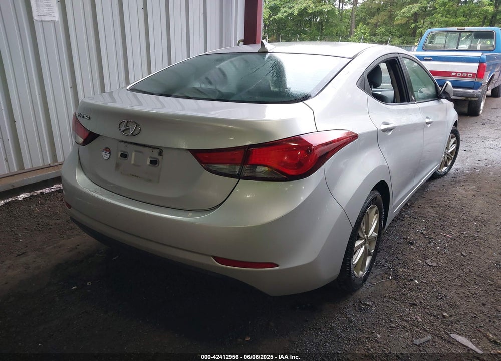 2014 HYUNDAI ELANTRA VIN: KMHDH4AE2EU163398