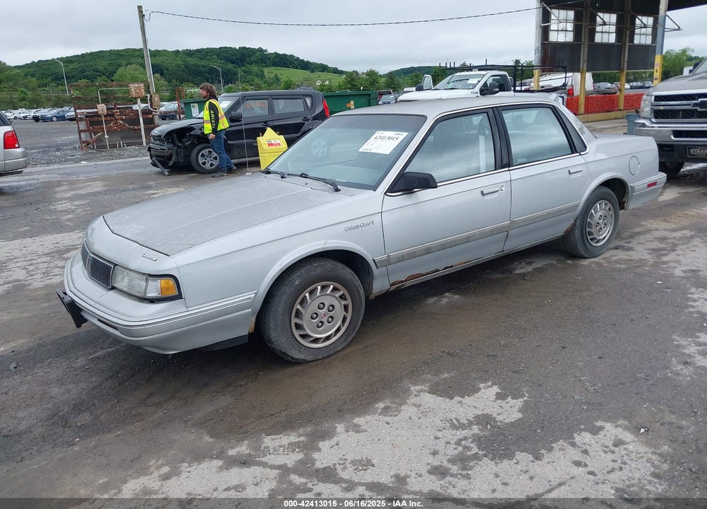 1994 OLDSMOBILE CUTLASS CIERA S VIN: 1G3AG55M3R6317998