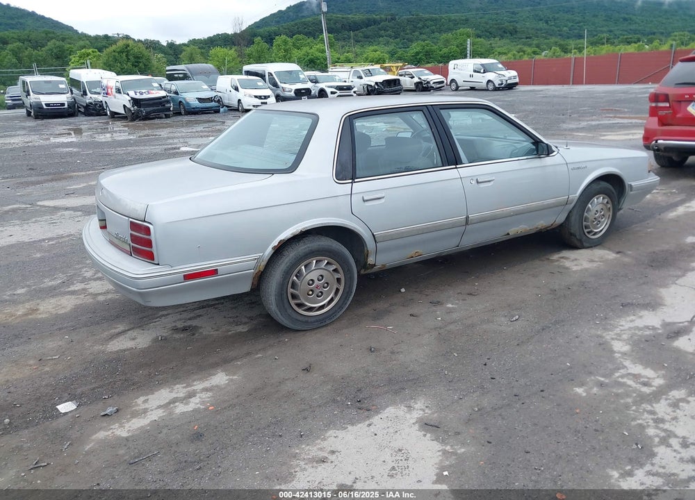 1994 OLDSMOBILE CUTLASS CIERA S VIN: 1G3AG55M3R6317998