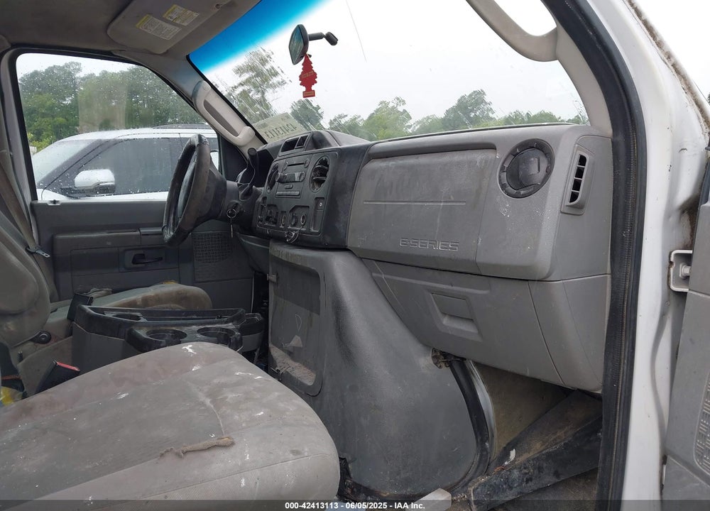 2014 FORD E-350 SUPER DUTY VIN: 1FBSS3BL2EDA66713