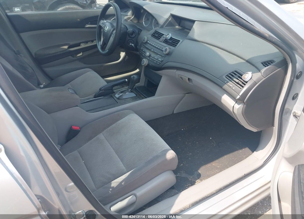 2009 HONDA ACCORD VIN: 1HGCP26329A044953