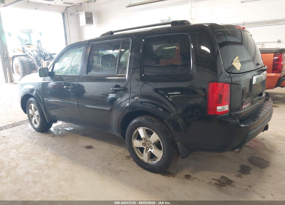 2009 HONDA PILOT EX VIN: 5FNYF484X9B047857