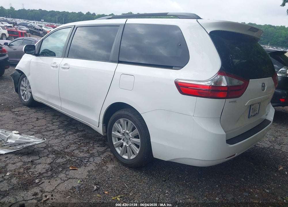 2015 TOYOTA SIENNA VIN: 5TDJK3DC8FS127170