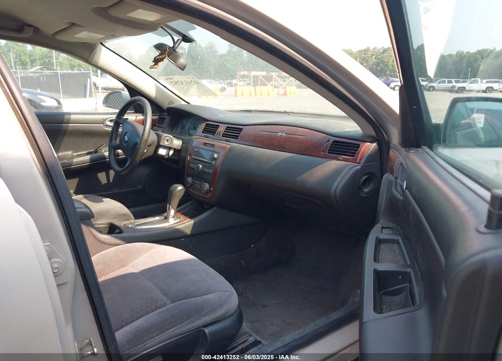 2010 CHEVROLET IMPALA LT VIN: 2G1WB5EK5A1163012