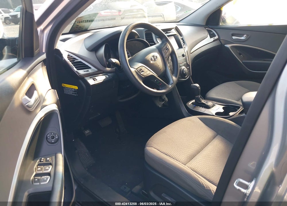 2017 HYUNDAI SANTA FE VIN: KM8SM4HF7HU238733