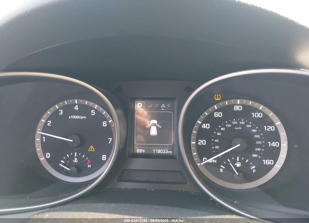 2017 HYUNDAI SANTA FE VIN: KM8SM4HF7HU238733