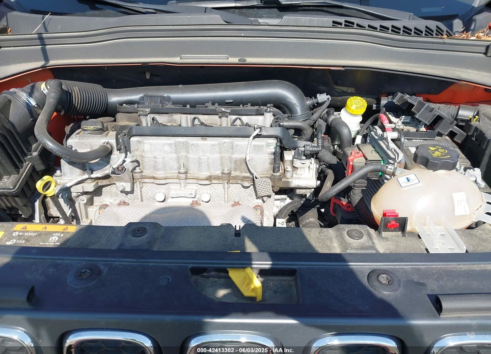 2015 JEEP RENEGADE VIN: ZACCJBAT5FPC17674