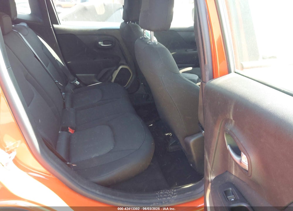 2015 JEEP RENEGADE VIN: ZACCJBAT5FPC17674
