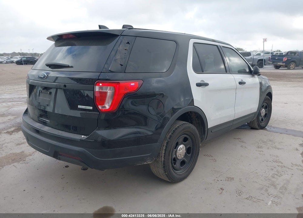 2019 FORD POLICE INTERCEPTOR VIN: 1FM5K8ATXKGB54891