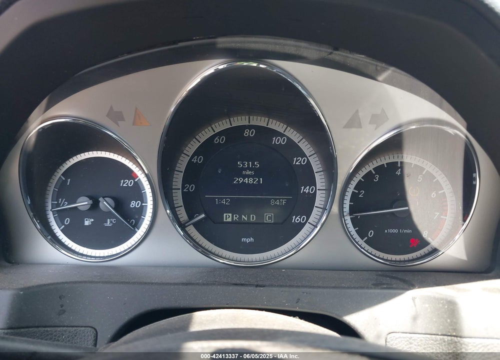 2009 MERCEDES-BENZ C 300 LUXURY/SPORT VIN: WDDGF54X49R041277